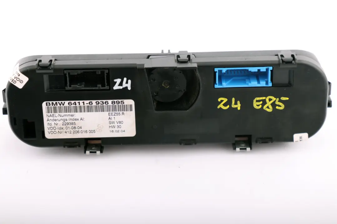 Pannello di controllo dell'aria condizionata automatica A/C per BMW Z4 E85 con numero di parte 6936895 BMW Z4 E85 Pannello di controllo dell'aria condizionata automatica A/C - SKU 6936895 - Numero di parte 6936895
