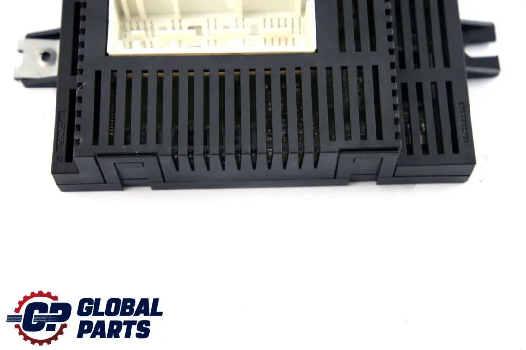Lichtsteuermoduleinheit Lear LM E6X DYN. LWR (LCM) für BMW 7 er E65 mit Teilenummer 6936997 BMW 7 er E65 Lichtsteuermoduleinheit Lear LM E6X DYN. LWR (LCM) - SKU 6936997-1 - Teilenummer 6936997