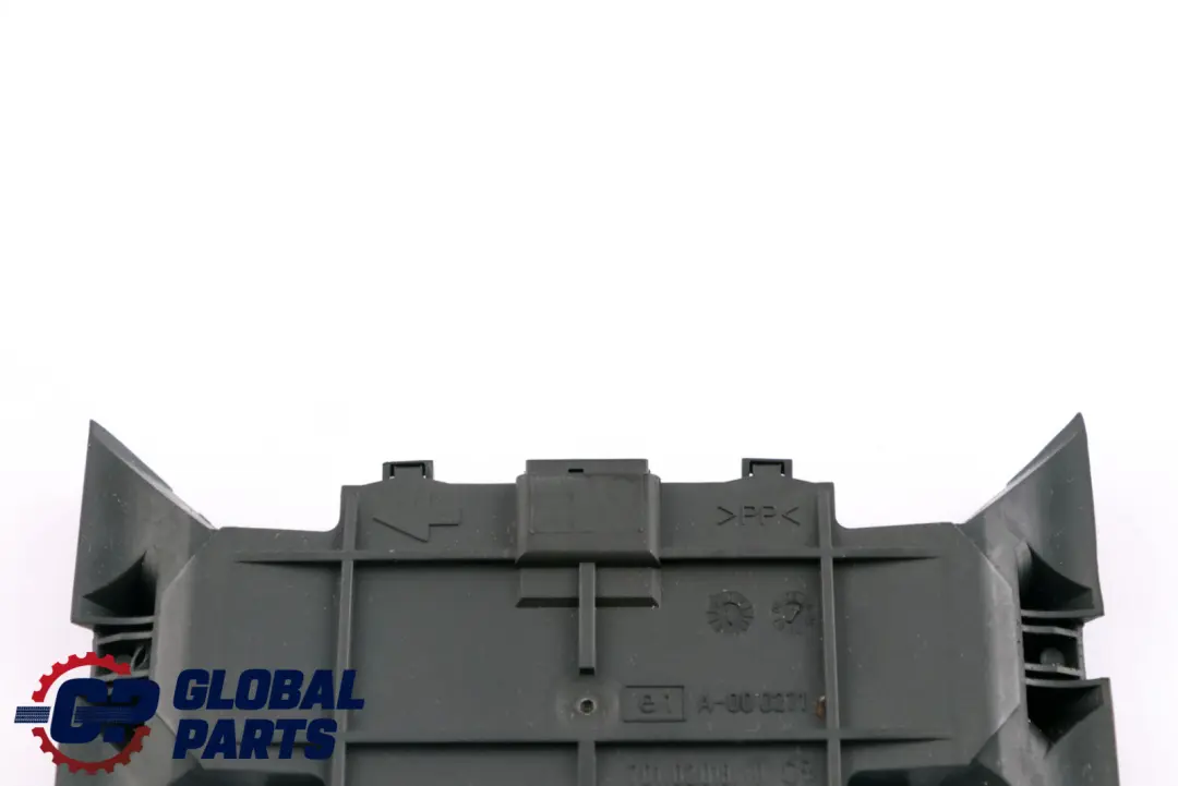 Moduł Czujnik Alarmu do MINI R50 R53 o numerze 6937083 MINI R50 R53 Moduł Czujnik Alarmu - SKU 6937083 - Numer Części 6937083