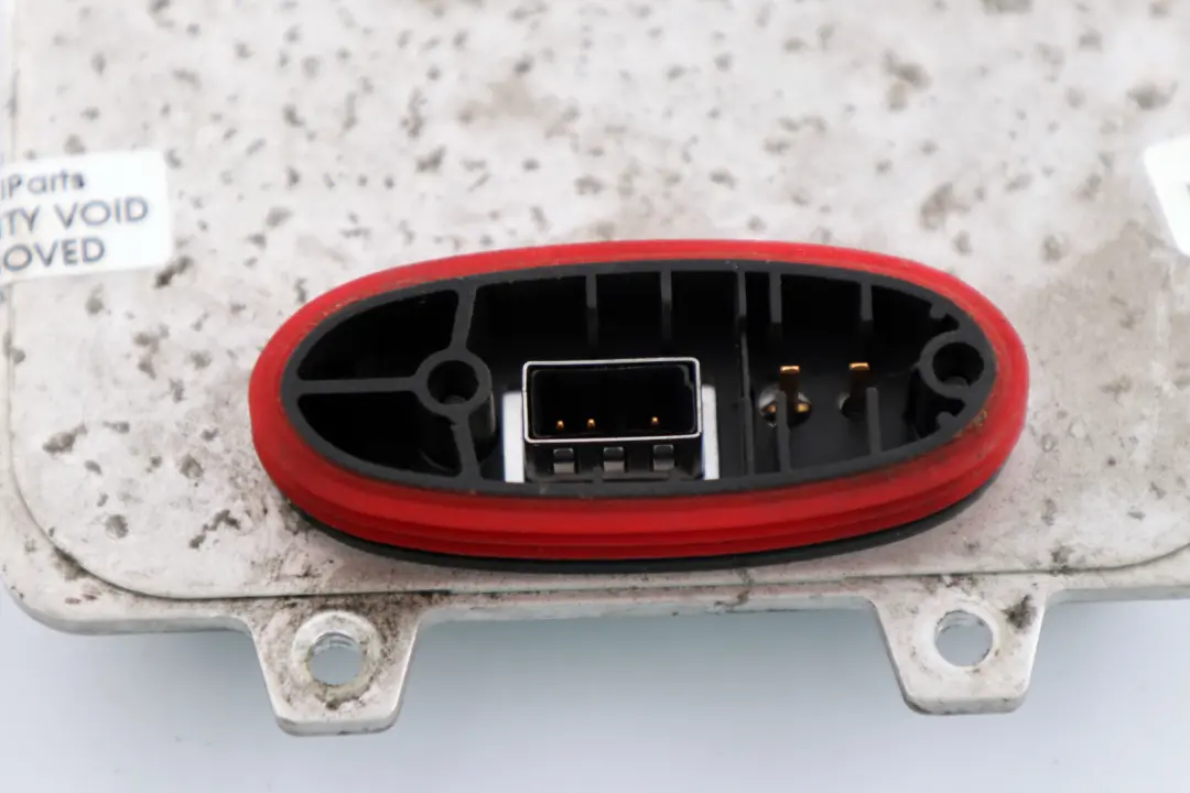 Moduł Przetwornica Xenon 5DV 009 000-00 do BMW E60 E65 E70 o numerze 6937223 BMW E60 E65 E70 Moduł Przetwornica Xenon 5DV 009 000-00 - SKU 6937223 - Numer Części 6937223