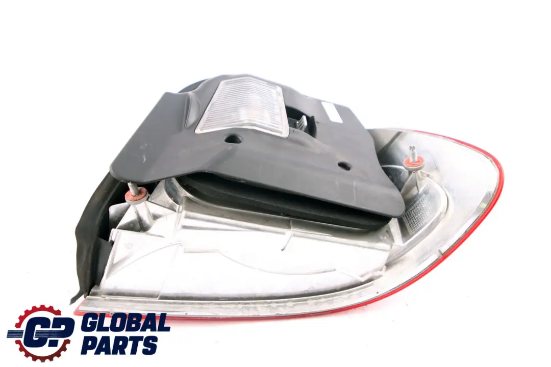 Feu Arrière Gauche Panneau Latéral pour BMW E46 à propos du numéro de pièce 6937453 BMW E46 Feu Arrière Gauche Panneau Latéral - SKU 6937453 - Numéro de pièce 6937453