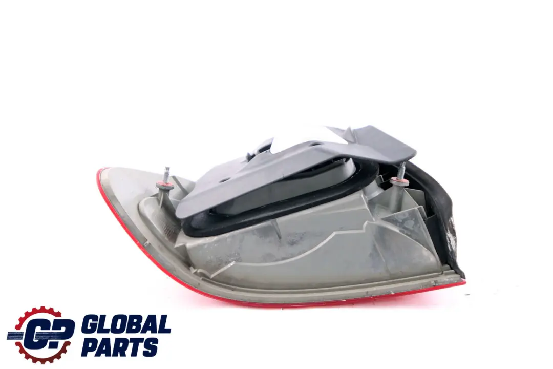 Heckleuchte Led Seitenwand Rechts Weiss für BMW 3 er E46 Cabrio mit Teilenummer 6937454 BMW 3 er E46 Cabrio Heckleuchte Led Seitenwand Rechts Weiss - SKU 6937454 - Teilenummer 6937454