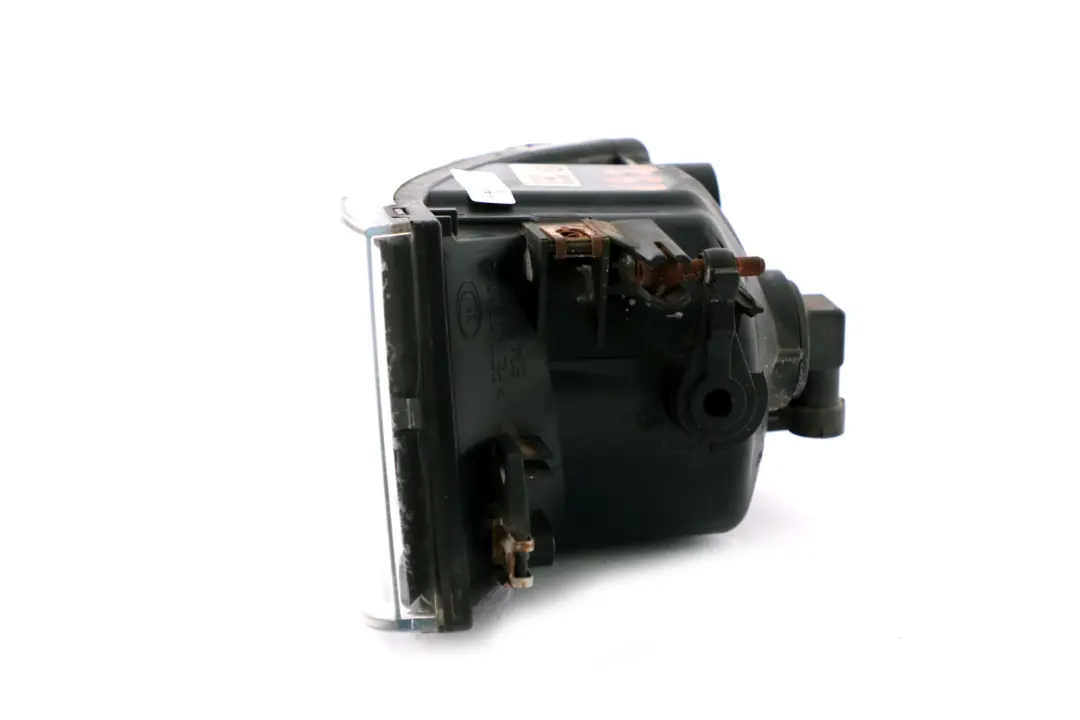 Halogen Lampa Przeciwmgielna Prawa do BMW E92 E93 o numerze 6937466 BMW E92 E93 Halogen Lampa Przeciwmgielna Prawa - SKU 6937466 - Numer Części 6937466