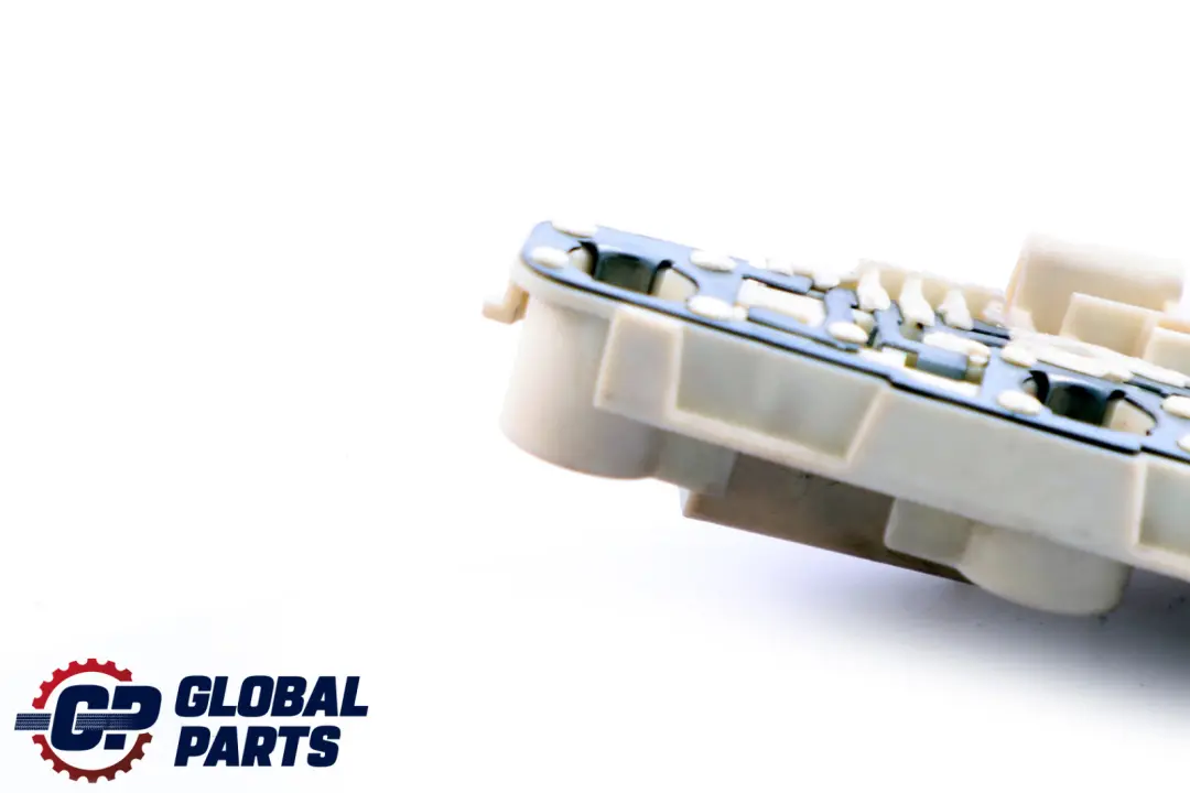 BMW E90 Bulb Socket Rear Bulb Holder Light Side Panel Left N/S - SKU 6937473 - Part number 6937473
