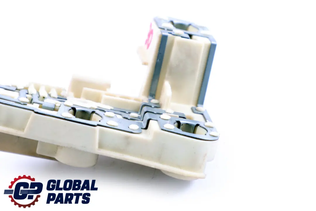 BMW E90 Bulb Socket Rear Bulb Holder Light Side Panel Left N/S - SKU 6937473 - Part number 6937473