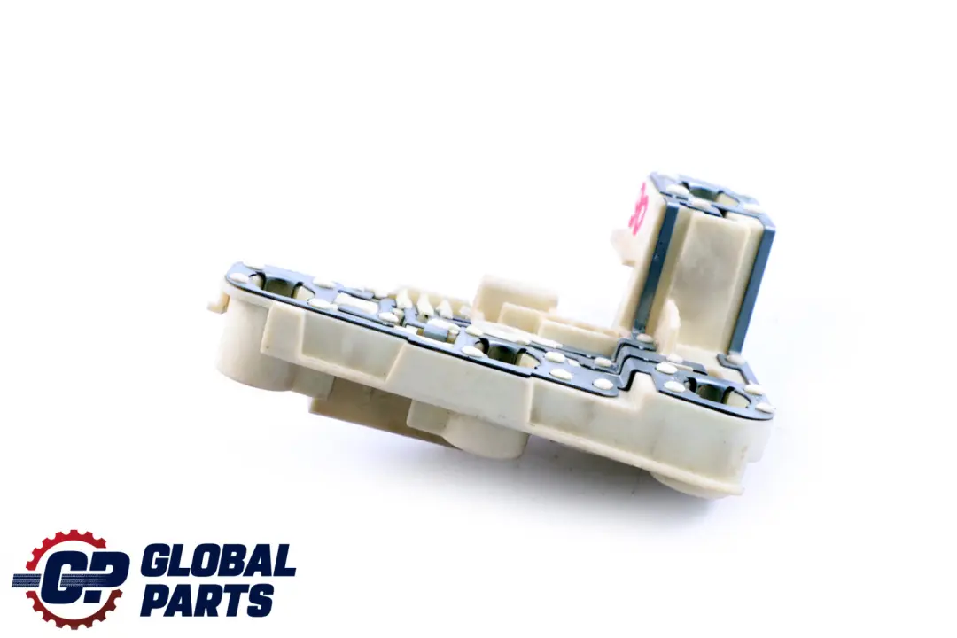 Portalamparas Trasero Panel Lateral Luz Izquierda para BMW E90 con número de pieza 6937473 BMW E90 Portalamparas Trasero Panel Lateral Luz Izquierda - SKU 6937473 - Número de pieza 6937473