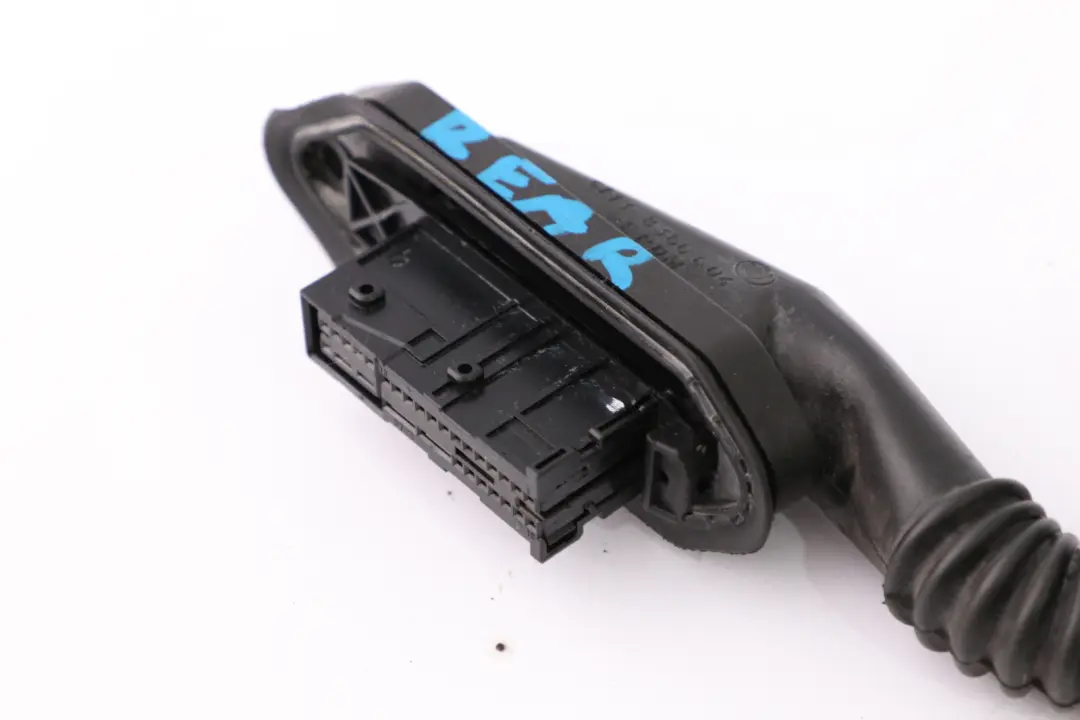 Cable Harness Door Rear Wiring Loom to BMW X5 Series E53 with Part number 6937558 BMW X5 Series E53 Cable Harness Door Rear Wiring Loom - SKU 6937558 - Part number 6937558