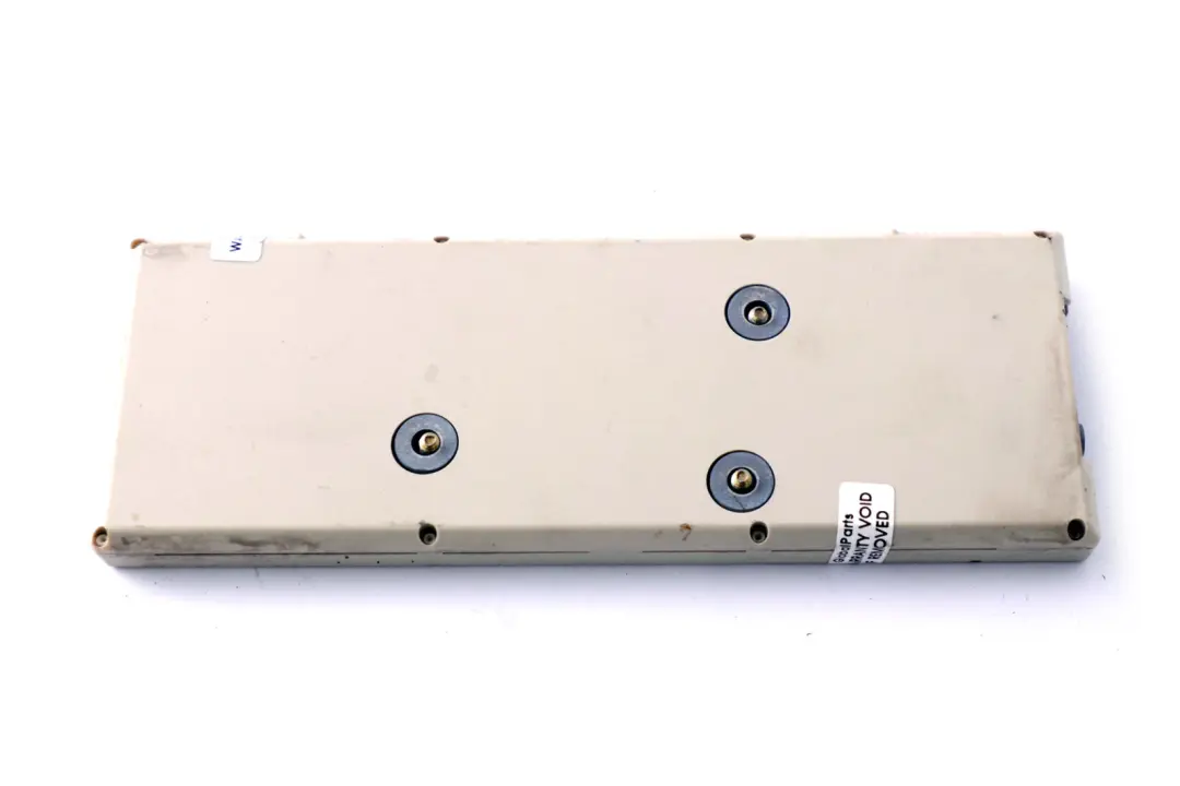 BMW E65 E66 E67 Amplifier Rear Window Antenna Amplifier Module 868MHZ - SKU 6938064 - Part number 6938064
