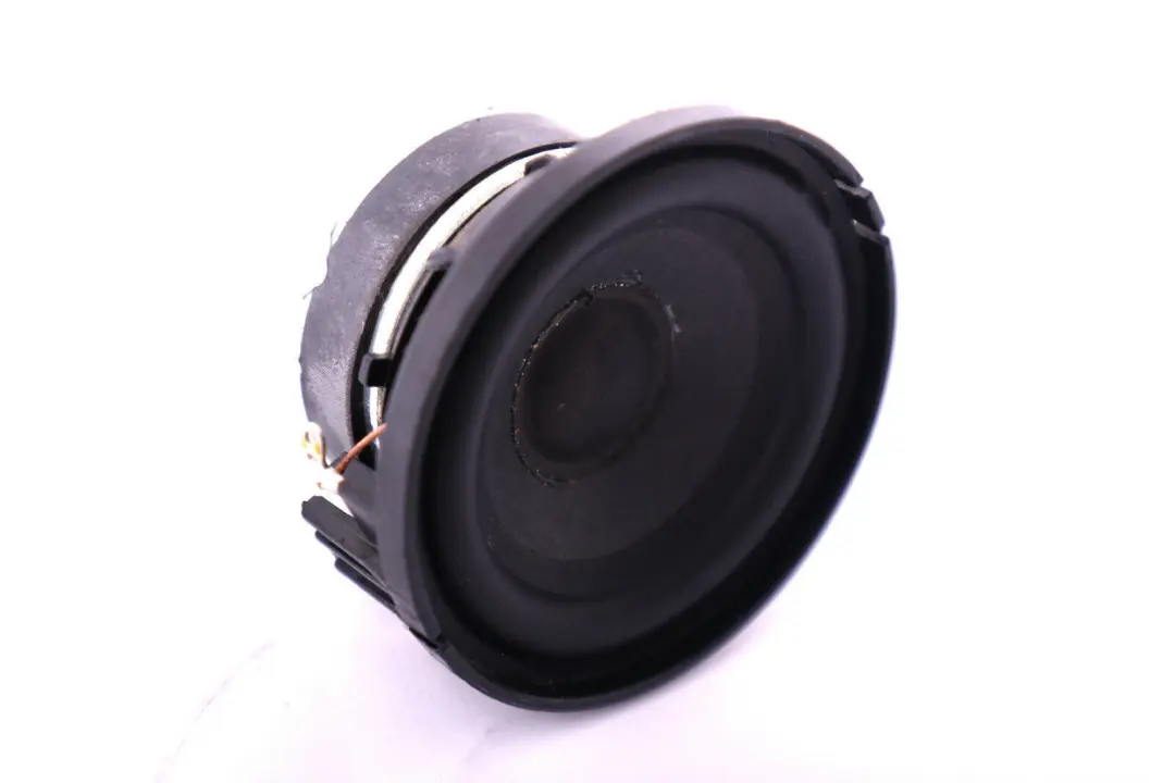 Altoparlante per BMW X5 X6 E70 E71 E81 E82 E87 E88 E90 E91 E92 E93 con numero di parte 6938657 BMW X5 X6 E70 E71 E81 E82 E87 E88 E90 E91 E92 E93 Altoparlante - SKU 6938657 - Numero di parte 6938657