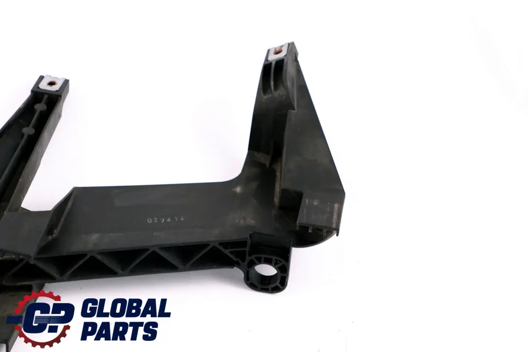 BMW X3 E83 E83N LCI Supporto Fanale Sinistro - SKU 6939199 - Numero di parte 6939199