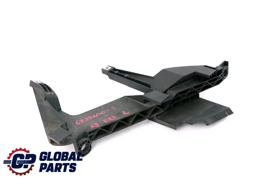 E83N LCI Support Phare a Droite 6312 pour BMW X3 E83 à propos du numéro de pièce 6939200 BMW X3 E83 E83N LCI Support Phare a Droite 6312 - SKU 6939200-1 - Numéro de pièce 6939200