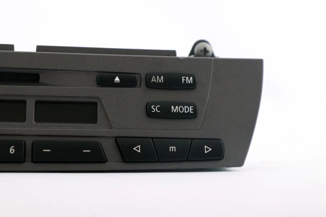 Radio Business CD Player 6512 to BMW X3 Z4 Series E83 E85 E86 with Part number 9205278 BMW X3 Z4 Series E83 E85 E86 Radio Business CD Player 6512 - SKU 6939658 - Part number 9205278