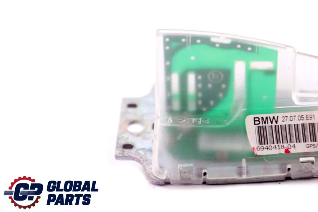 Antena Dachowa Płetwa Rekina do BMW X1 E84 E91 E91N LCI o numerze 6935688 BMW X1 E84 E91 E91N LCI Antena Dachowa Płetwa Rekina - SKU 6940418 - Numer Części 6935688