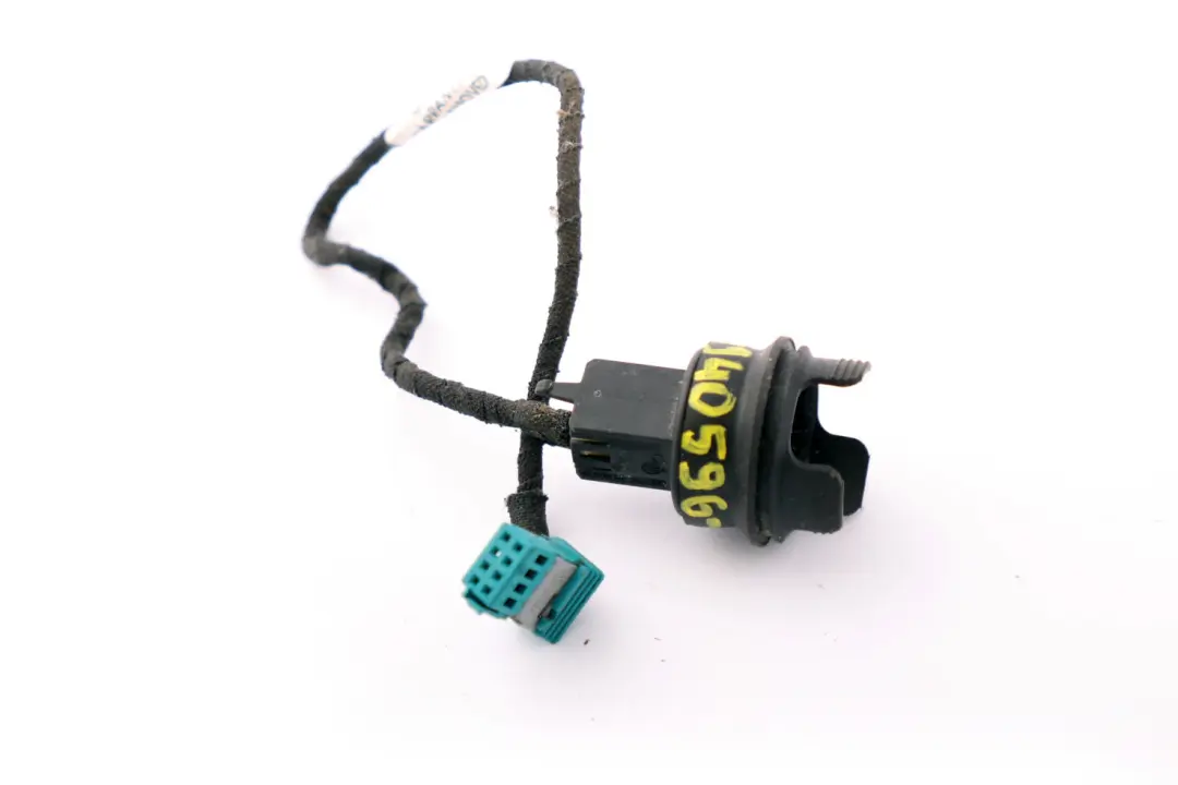 Kabelsatz Elektr Aussenspiegel beheizt für BMW 1 3 er E81 E87 E90 E91 E92 mit Teilenummer 6940596 BMW 1 3 er E81 E87 E90 E91 E92 Kabelsatz Elektr Aussenspiegel beheizt - SKU 6940596 - Teilenummer 6940596