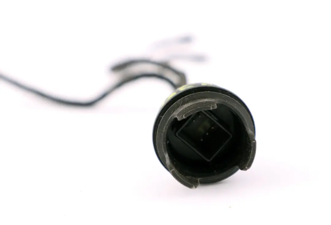 Wing Mirror Wiring Loom Electric Heated to BMW 1 3 Series E81 E87 E90 E91 E92 with Part number 6940596 BMW 1 3 Series E81 E87 E90 E91 E92 Wing Mirror Wiring Loom Electric Heated - SKU 6940596 - Part number 6940596