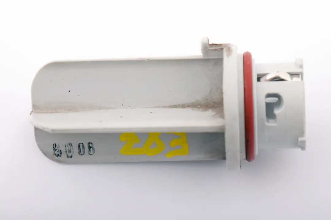 Gniazdo Żarówki Kierunkowskazu do BMW E81 E87 o numerze 6940665 BMW E81 E87 Gniazdo Żarówki Kierunkowskazu - SKU 6940665 - Numer Części 6940665