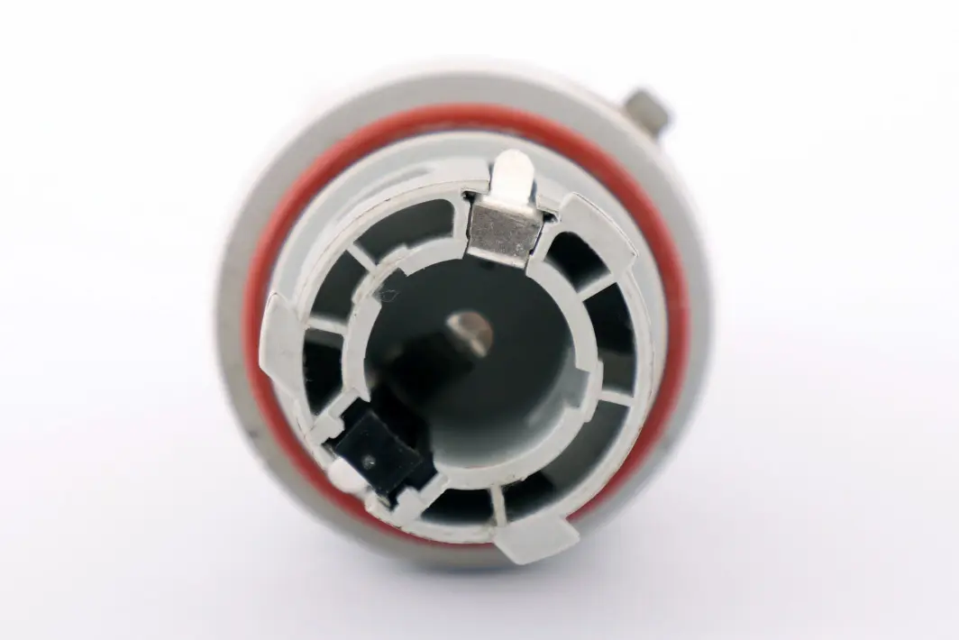  Headlight Bulb Socket BMW E81 E87 Front Turn Indicator Holder - SKU 6940665 - Part number 6940665