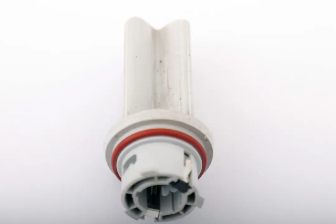 Portalampada BMW E81 E87 Supporto Indicatore Di Direzione Anteriore per con numero di parte 6940665 Portalampada BMW E81 E87 Supporto Indicatore Di Direzione Anteriore - SKU 6940665 - Numero di parte 6940665