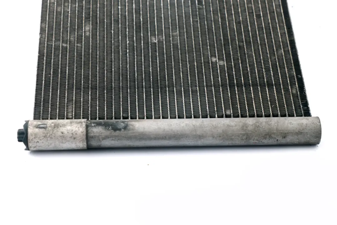 Chłodnica Klimatyzacji do MINI R55 R56 R57 R60 R61 o numerze 6941084 MINI R55 R56 R57 R60 R61 Chłodnica Klimatyzacji - SKU 6941084 - Numer Części 6941084