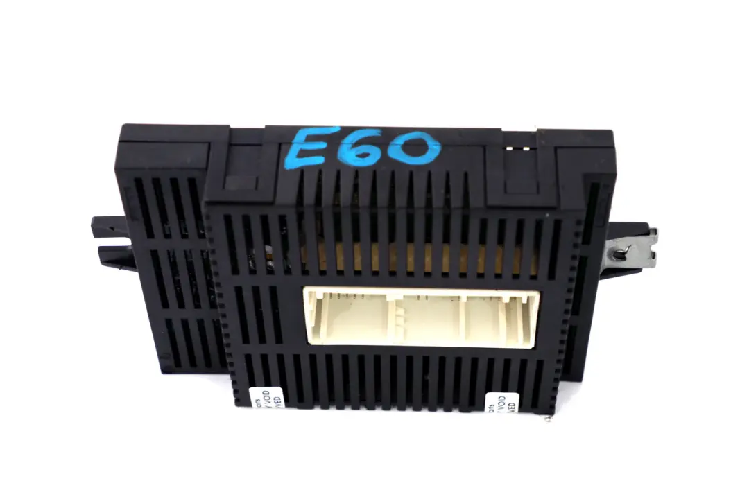 Moduł sterowania Świateł Lear LME6X (LCM) do BMW E60 o numerze 6941593 BMW E60 Moduł sterowania Świateł Lear LME6X (LCM) - SKU 6941593 - Numer Części 6941593