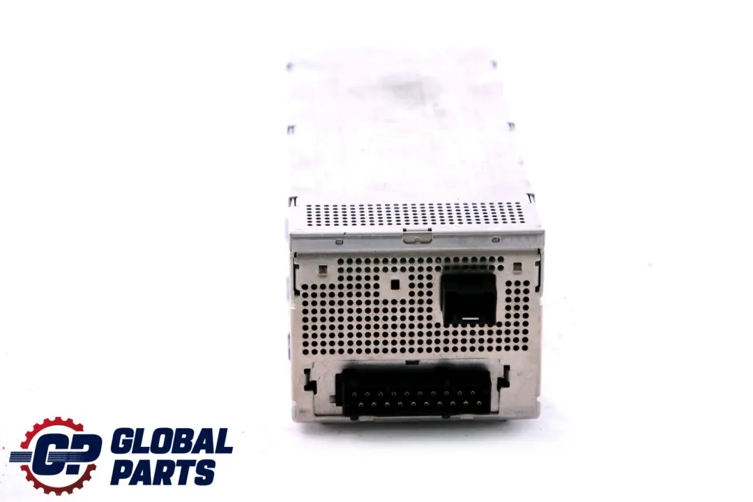 Top-Hifi System Amplifier Logic 7 DSP to BMW 7 Series E65 E66 E67 with Part number 6941681 BMW 7 Series E65 E66 E67 Top-Hifi System Amplifier Logic 7 DSP - SKU 6941681 - Part number 6941681