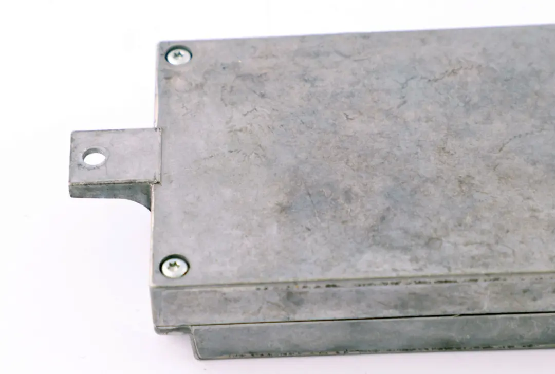 Control Unit Voice Input System Module to BMW 7 Series E65 E66 E67 with Part number 6941974 BMW 7 Series E65 E66 E67 Control Unit Voice Input System Module - SKU 6941974 - Part number 6941974