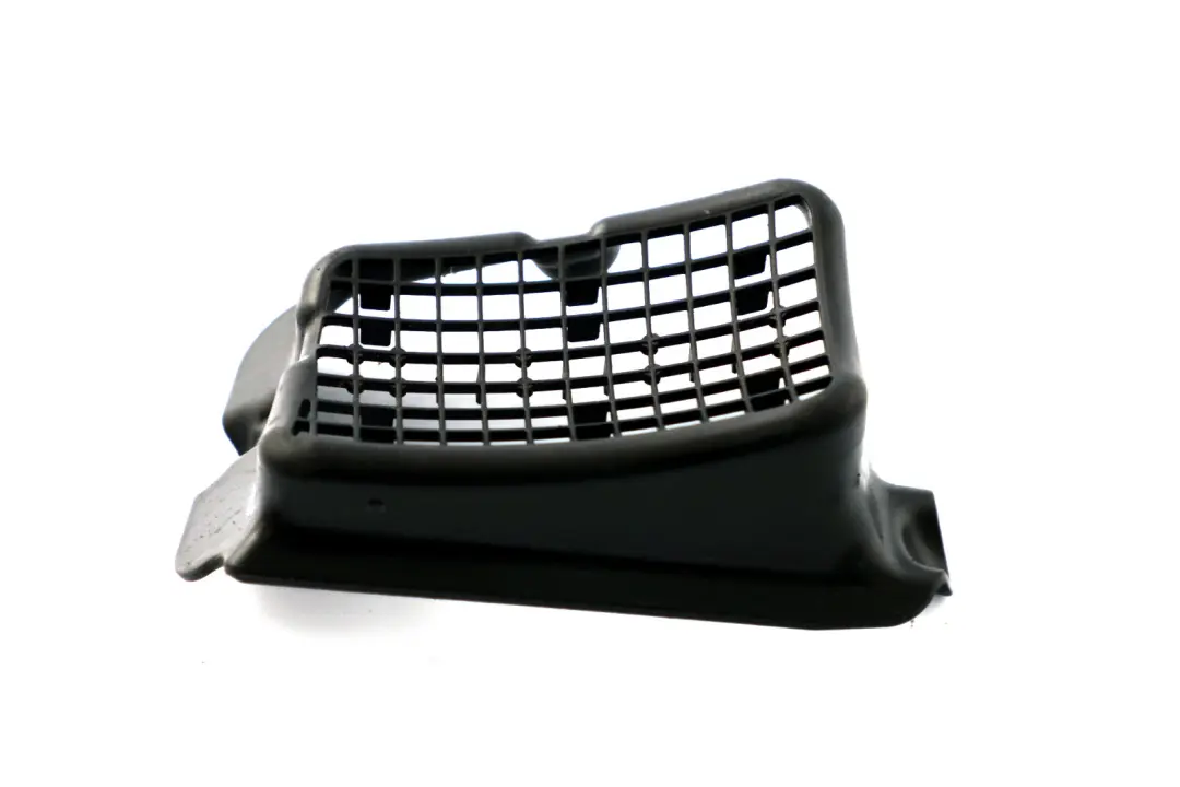 Grill Left N/S to BMW X1 E81 E82 E84 E87 E88 E90 E91 E92 Leaf with Part number 6942617 BMW X1 E81 E82 E84 E87 E88 E90 E91 E92 Leaf Grill Left N/S - SKU 6942617 - Part number 6942617