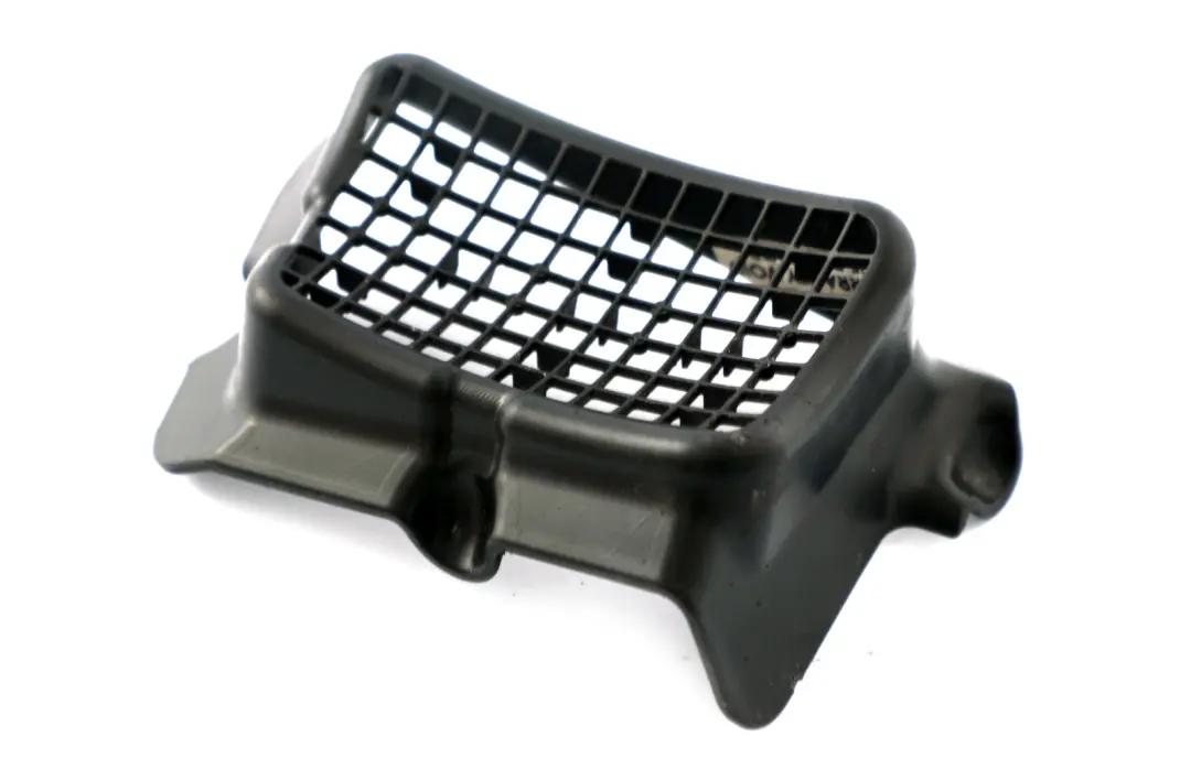 BMW E81 E82 E84 E87 E88 E90 E91 E92 Hoja Parrilla Derecha - SKU 6942618 - Número de pieza 64316942618