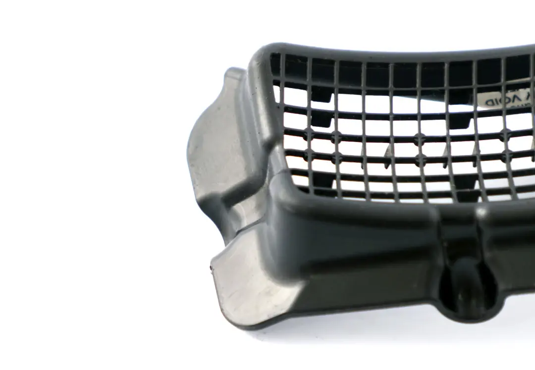 Hoja Parrilla Derecha para BMW E81 E82 E84 E87 E88 E90 E91 E92 con número de pieza 64316942618 BMW E81 E82 E84 E87 E88 E90 E91 E92 Hoja Parrilla Derecha - SKU 6942618 - Número de pieza 64316942618