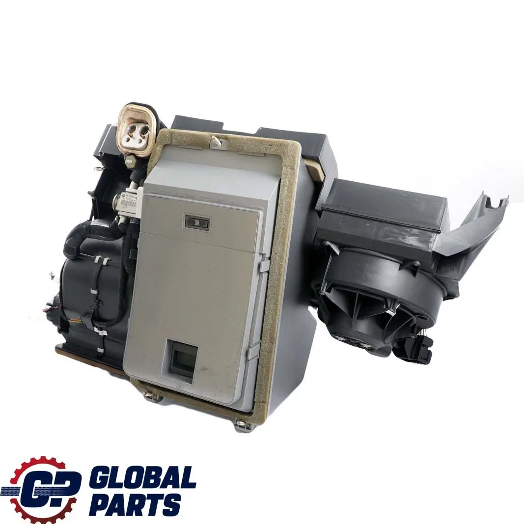 Asiento trasero Banco Calentador Matrix Nevera Nevera Coolbox para BMW 7 E66 con número de pieza 7142309 BMW 7 E66 Asiento trasero Banco Calentador Matrix Nevera Nevera Coolbox - SKU 6942649 - Número de pieza 7142309