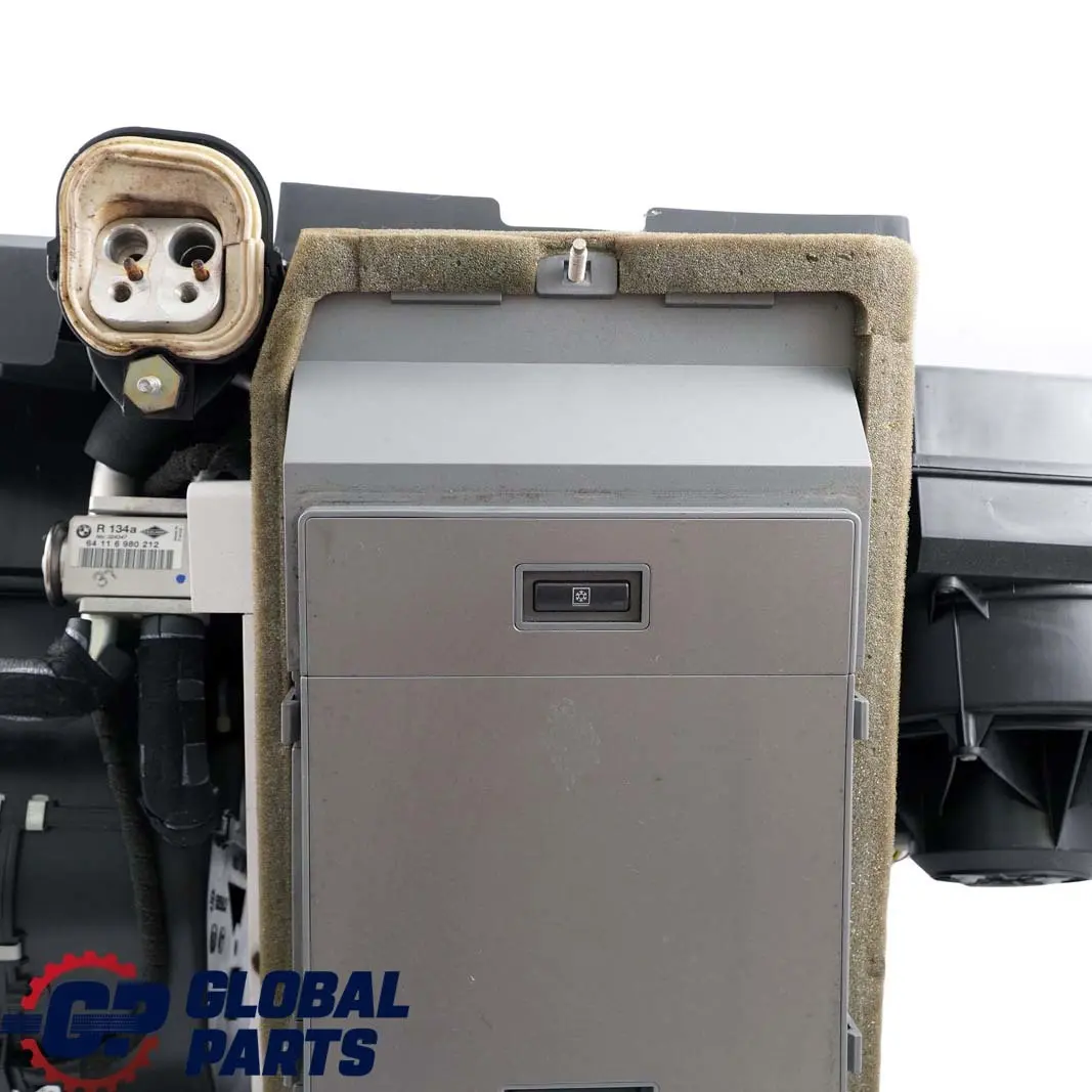 BMW 7 E66 Rear Seat Bench Heater Matrix Refrigerator Fridge Coolbox - SKU 6942649 - Part number 7142309