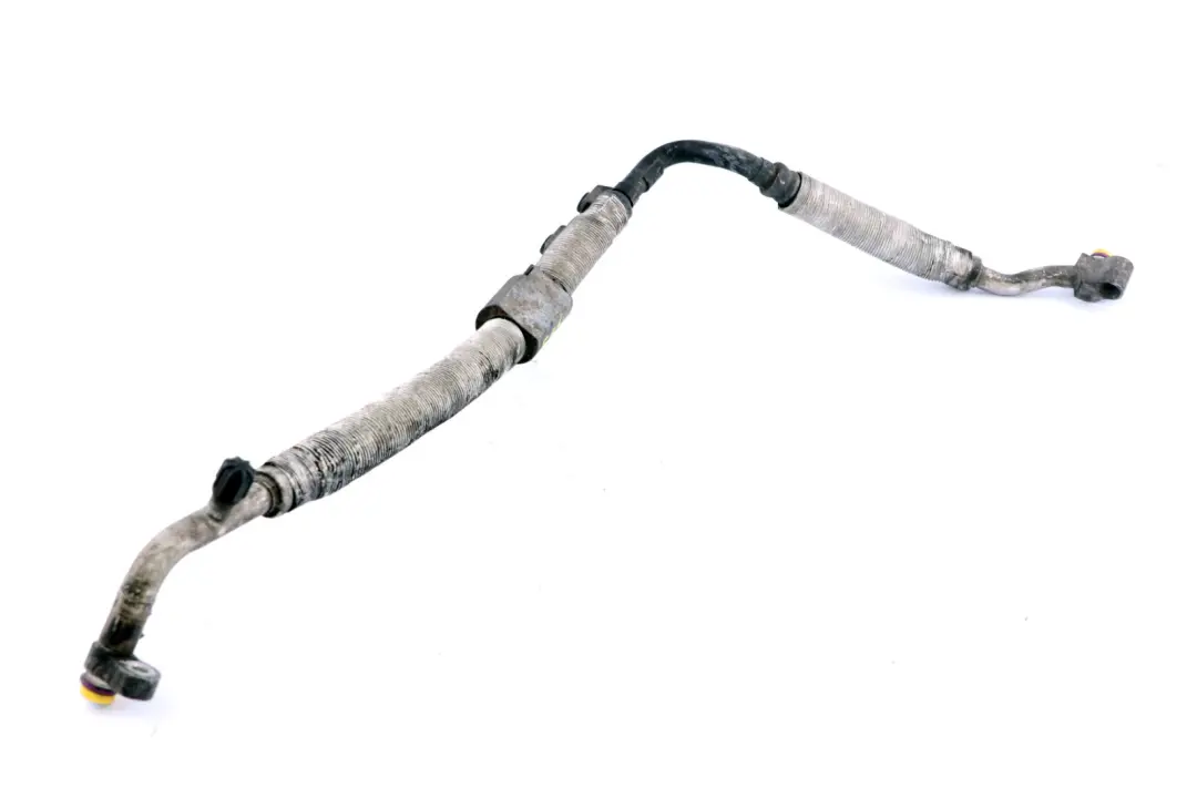 Tubo aspirazione Evaporatore Compressore per BMW Serie 7 E65 E66 730d 730Ld Diesel con numero di parte 6942885 BMW Serie 7 E65 E66 730d 730Ld Diesel Tubo aspirazione Evaporatore Compressore - SKU 6942885 - Numero di parte 6942885