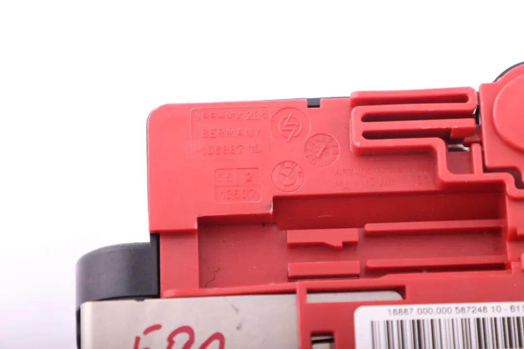 BMW E81 E82 X1 E84 E87 E90 E91 E92 Power Distribution Box Fuse Box - SKU 6942912 - Part number 6942912