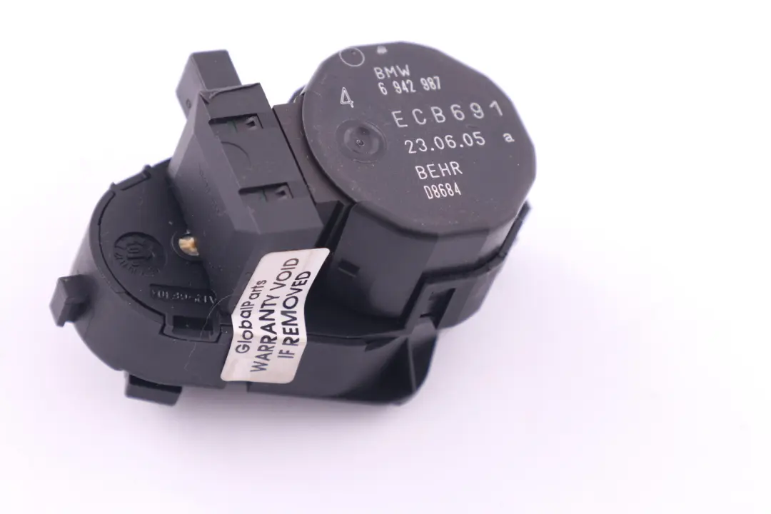Heater Flap Motor Control Actuator Left N/S to BMW 5 6 Series E60 E61 E63 with Part number 6942987 BMW 5 6 Series E60 E61 E63 Heater Flap Motor Control Actuator Left N/S - SKU 6942987 - Part number 6942987