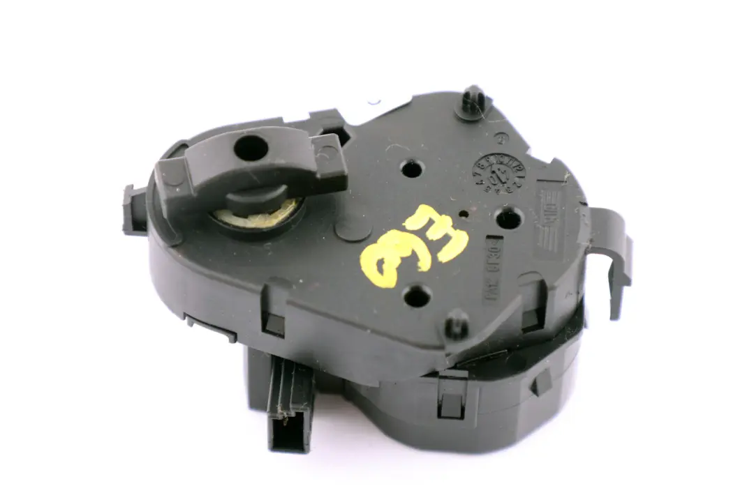 Calefaccion Flap Motor Control Regulador para BMW E60 E61 E63 E64 con número de pieza 6942989 BMW E60 E61 E63 E64 Calefaccion Flap Motor Control Regulador - SKU 6942989 - Número de pieza 6942989