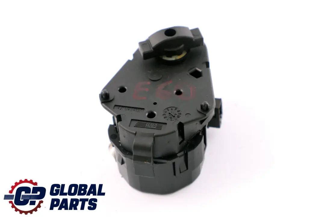 Accionamiento De La aleta De desempa?ado para BMW E60 E61 E63 E64 con número de pieza 6942994 BMW E60 E61 E63 E64 Accionamiento De La aleta De desempa?ado - SKU 6942994 - Número de pieza 6942994