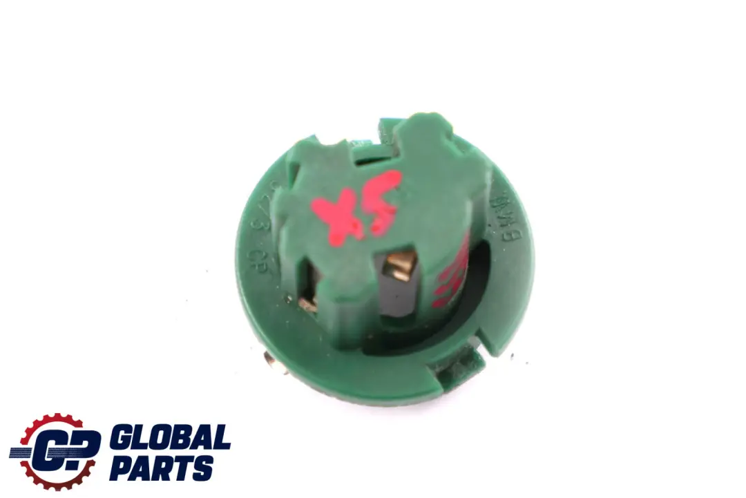 Gniazdo Żarówki Lampy Tył do BMW X5 E53 E65 X3 E83 o numerze 6943036 BMW X5 E53 E65 X3 E83 Gniazdo Żarówki Lampy Tył - SKU 6943036-1 - Numer Części 6943036