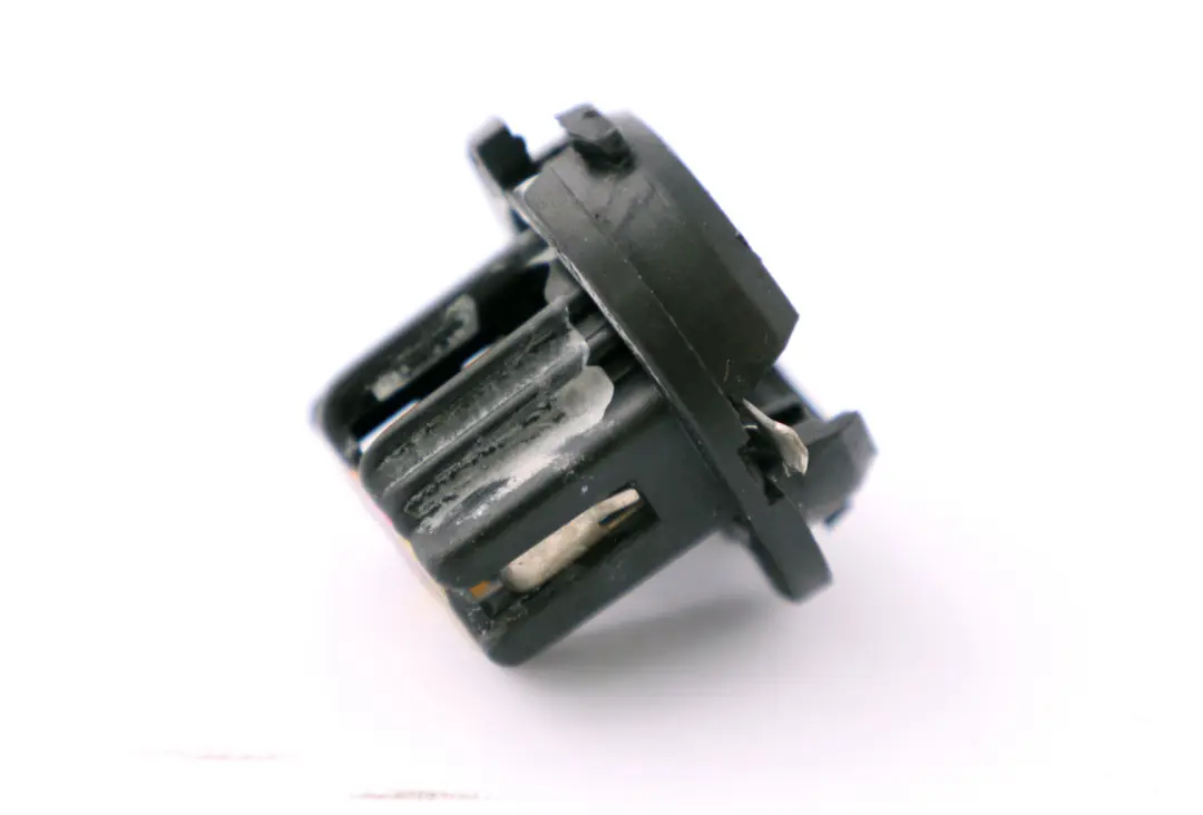 BMW X5 E53 X3 E83 E65 Rear Light Lamp Bulb Socket - SKU 6943036 - Part number 6943036