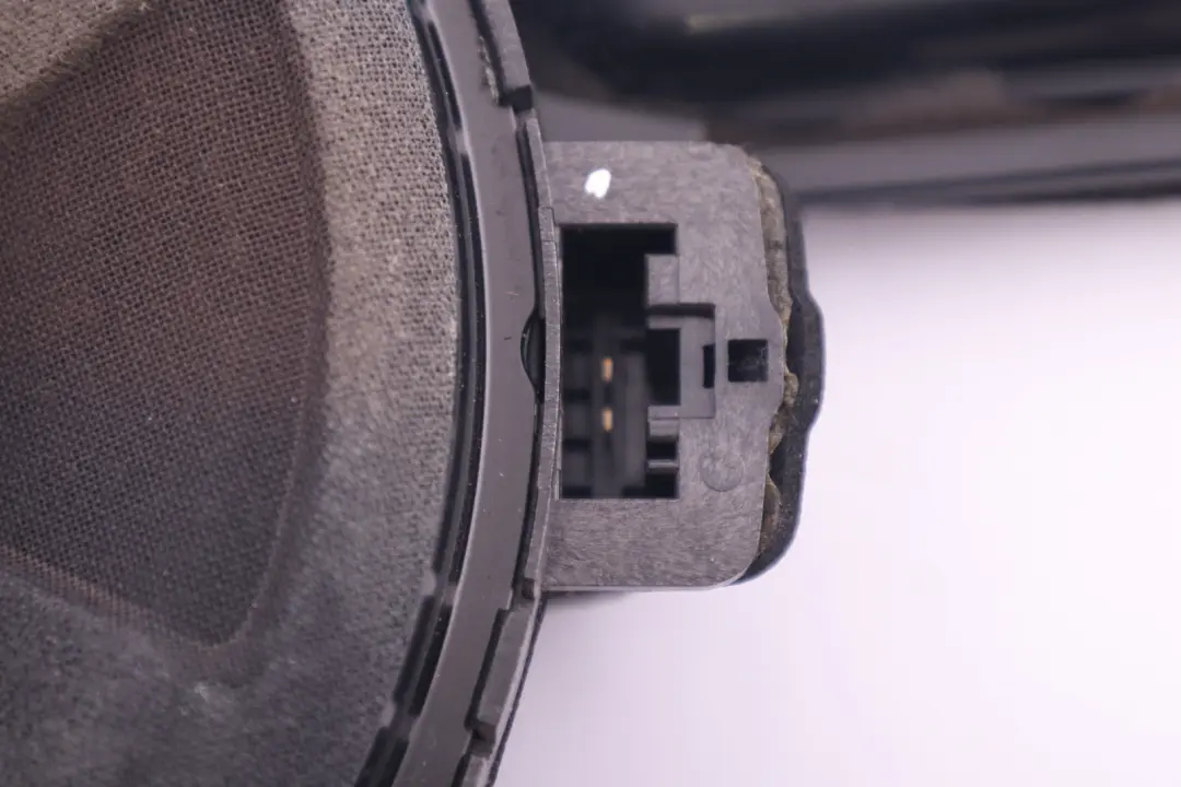 Głośnik Niskotonowy Drzwi Prawy Central Bass Hifi do BMW E64 LCI o numerze 6943080 BMW E64 LCI Głośnik Niskotonowy Drzwi Prawy Central Bass Hifi - SKU 6943080 - Numer Części 6943080