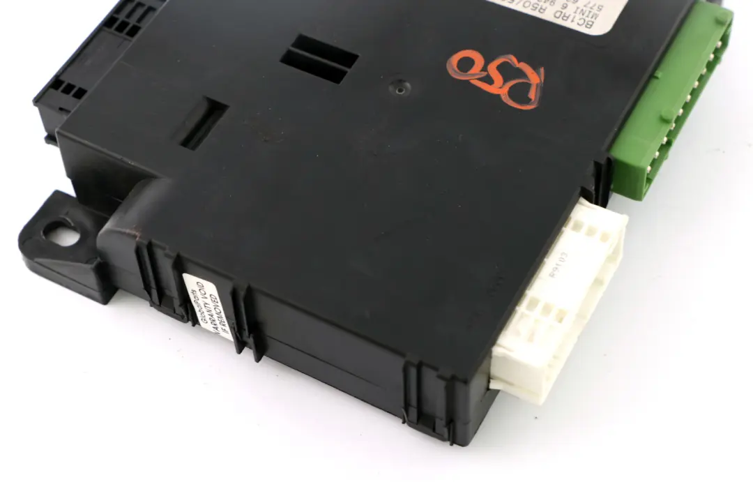 Body Control Unit Basic Module BCM pour Mini Cooper One R50 R53 à propos du numéro de pièce 6982114 Mini Cooper One R50 R53 Body Control Unit Basic Module BCM - SKU 6943157 - Numéro de pièce 6982114