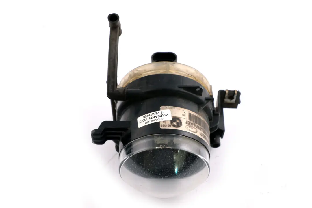 Nebelscheinwerfer Rechts 6317 für BMW 7 er E65 E66 mit Teilenummer 6943416 BMW 7 er E65 E66 Nebelscheinwerfer Rechts 6317 - SKU 6943416 - Teilenummer 6943416