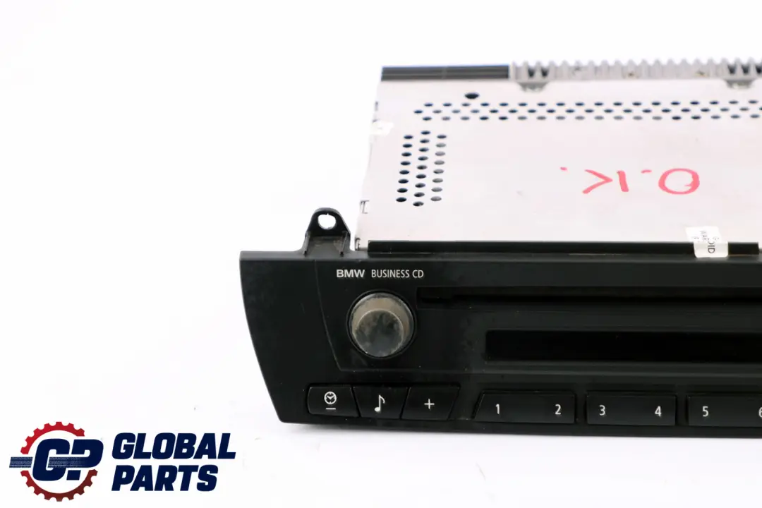Radio Business CD Spieler 6512 für BMW X3 Z4 er E83 E85 E86 mit Teilenummer 6943437 BMW X3 Z4 er E83 E85 E86 Radio Business CD Spieler 6512 - SKU 6943437 - Teilenummer 6943437