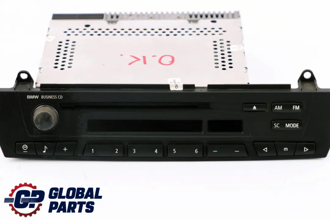 Lettore CD Radio Business 6512 per BMW X3 Z4 Serie E83 E85 E86 con numero di parte 6943437 BMW X3 Z4 Serie E83 E85 E86 Lettore CD Radio Business 6512 - SKU 6943437 - Numero di parte 6943437