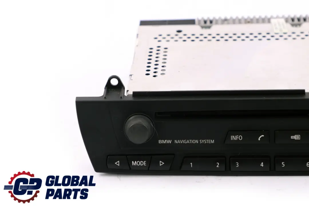 Radio Navigation System CID Control Unit CD Player BMW X3 E83 - SKU 6943441 - Part number 6939670