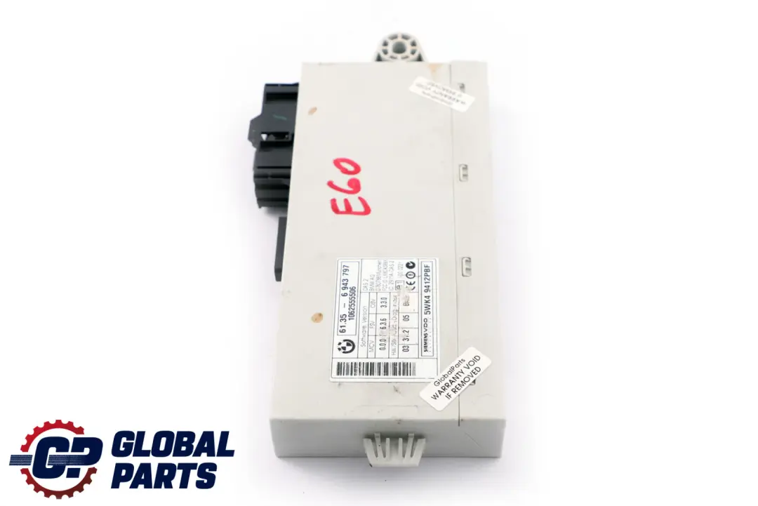 Module De Commande ECU CAS2 6135 pour BMW E60 E61 E63 E64 à propos du numéro de pièce 6965050 BMW E60 E61 E63 E64 Module De Commande ECU CAS2 6135 - SKU 6943797 - Numéro de pièce 6965050
