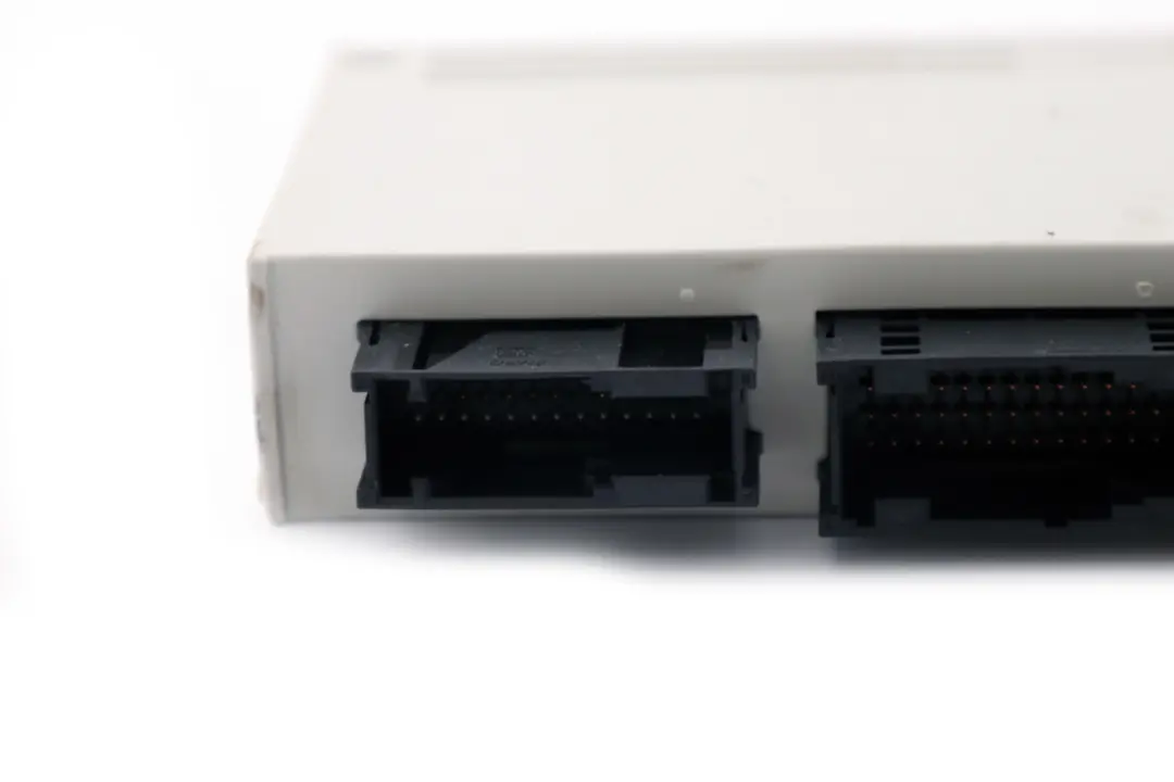 Grundmodul Karosserie-Steuereinheit GM5 Star12 für BMW 3 X3 er E46 E83 mit Teilenummer 6944843 BMW 3 X3 er E46 E83 Grundmodul Karosserie-Steuereinheit GM5 Star12 - SKU 6944843 - Teilenummer 6944843