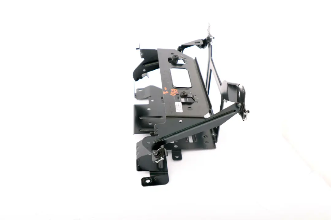 Support de chargeur de CD dans le coffre pour BMW E90 E91 E92 à propos du numéro de pièce 6945073 BMW E90 E91 E92 Support de chargeur de CD dans le coffre - SKU 6945073-2 - Numéro de pièce 6945073