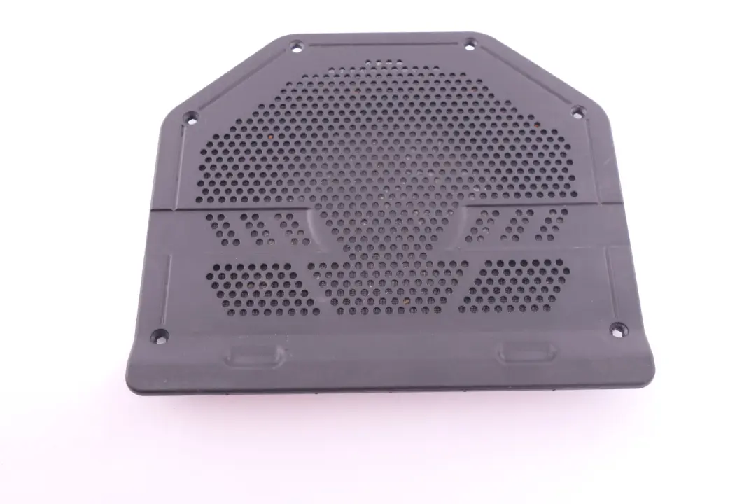 E93N LCI Rivestimento Apertura Basso Centrale 6513 per BMW E93 con numero di parte 6945419 BMW E93 E93N LCI Rivestimento Apertura Basso Centrale 6513 - SKU 6945419 - Numero di parte 6945419