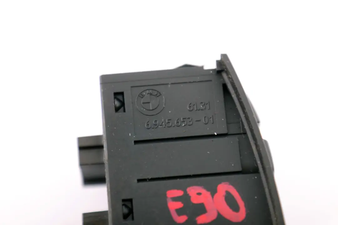 Interruptor Control BMW E90 E91 E92 ZV Intermitentes Peligro Bloqueo DTC para con número de pieza 6945653 Interruptor Control BMW E90 E91 E92 ZV Intermitentes Peligro Bloqueo DTC - SKU 6945653 - Número de pieza 6945653