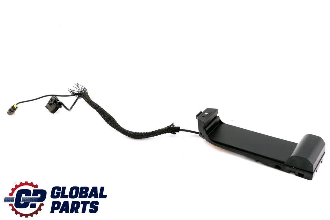 BMW 3 Series E90 E91 E92 E93 Phone Holder Eject Bos Centre Console Armrest - SKU 6946075 - Part number 7118054